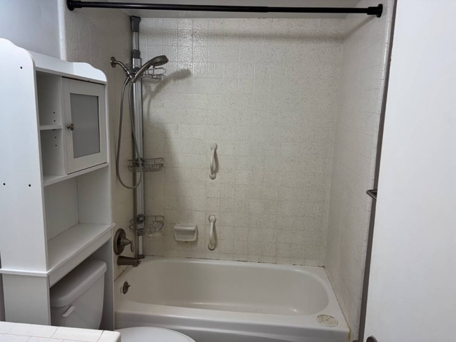 Photo - 132 North Ave