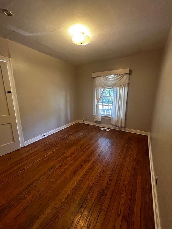 Photo - 1605 Pearl St