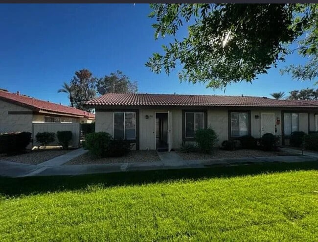 Photo - 82075 Country Club Dr Unidad 48