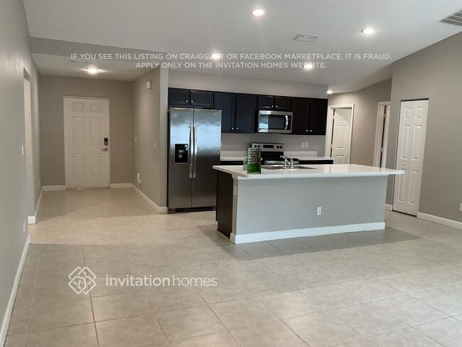 Photo - 719 Merrimac St SE