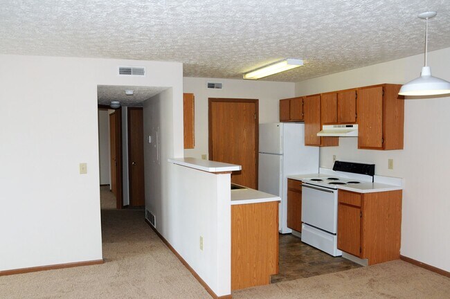 Photo - 5561 Cedar Springs