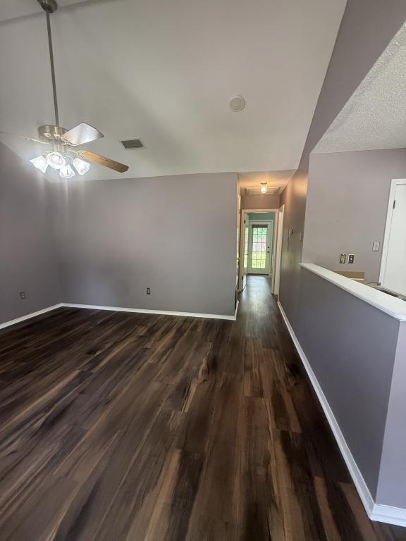 Photo - 1745 James Buchanan Dr