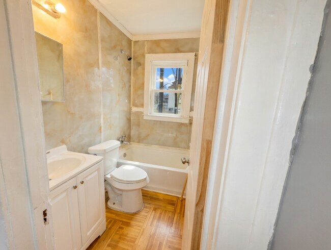 Photo - 4666 Lillibridge St Unit 4666