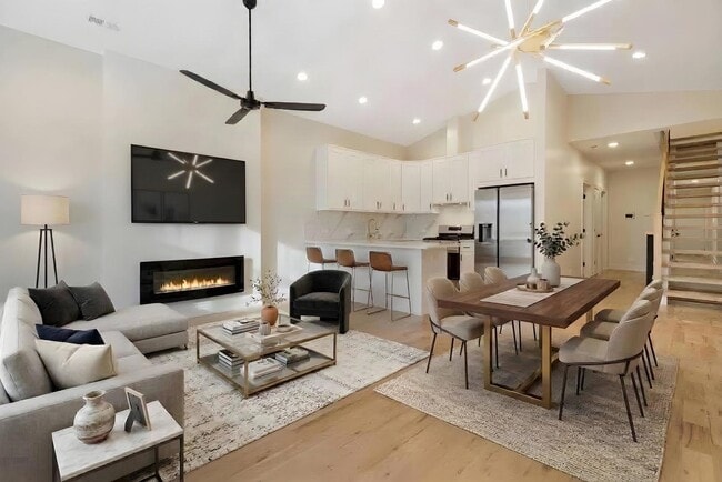 Photo - 4607 S St Lawrence Ave