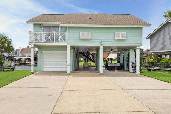 Building Photo - 1423 Mango Dr Rental