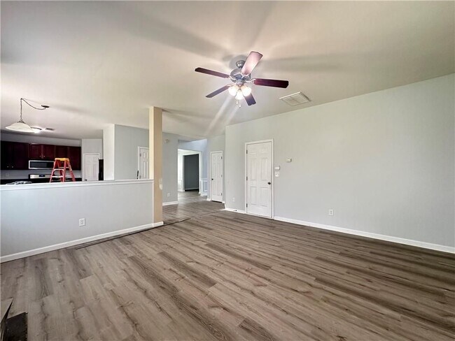 1335 Rocky Shoals Ln