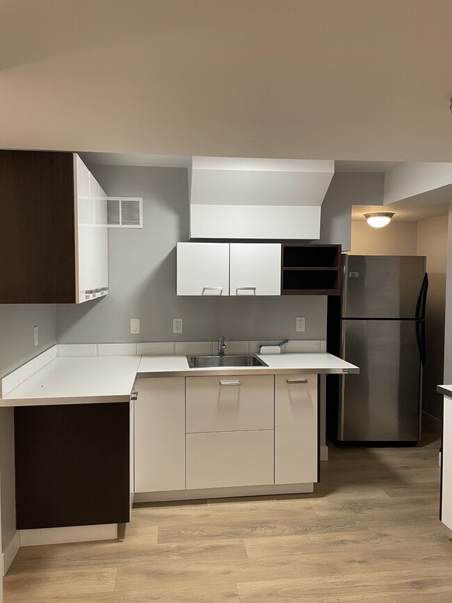 Building Photo - 22963-22136 136 Ave