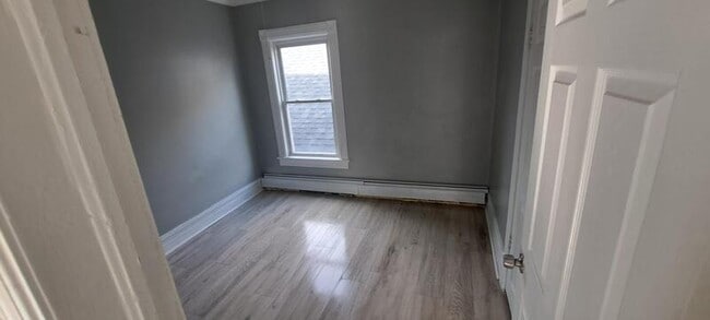 Photo - 29 S White St Unit 3