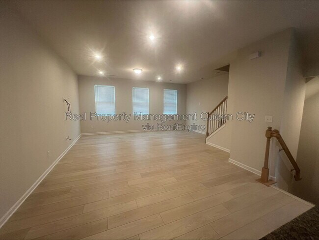 Photo - 2407 Lazette Dr