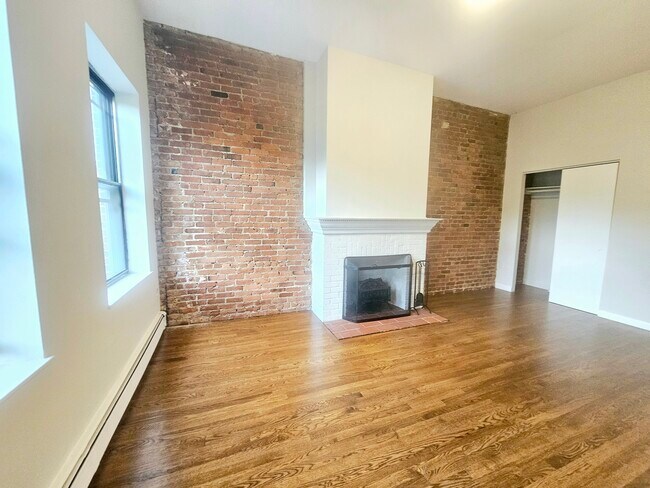 Photo - 25 Stearns Rd Unit 5