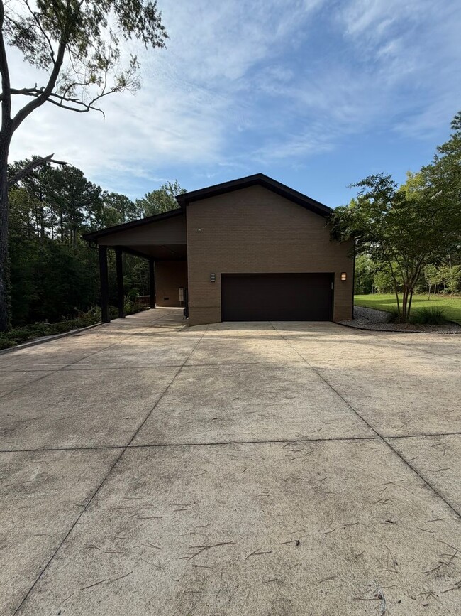 110 Sterling Point Rd