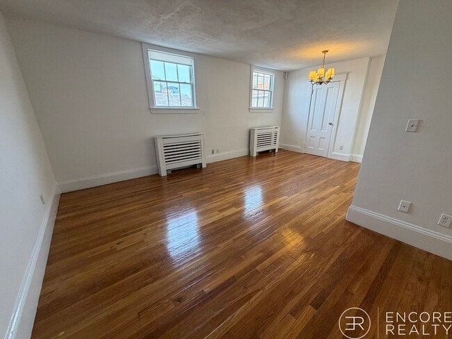 Building Photo - 24 Mt Vernon St