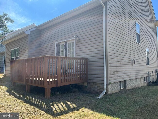 Photo - 103 Mango Street House