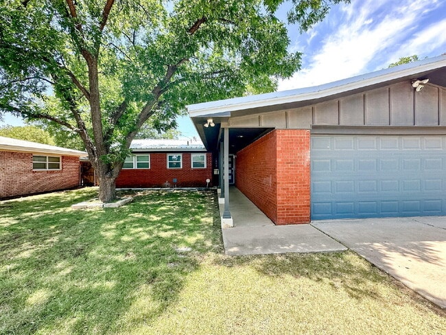 Building Photo - 2608 Raleigh Ave