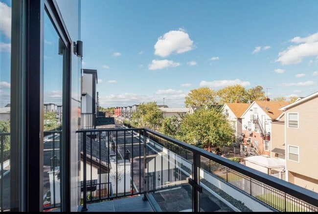 Photo - 716 Seaport Dr.