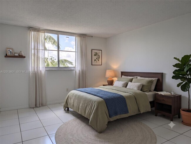 Photo - 210 Seaview Dr Unit 405