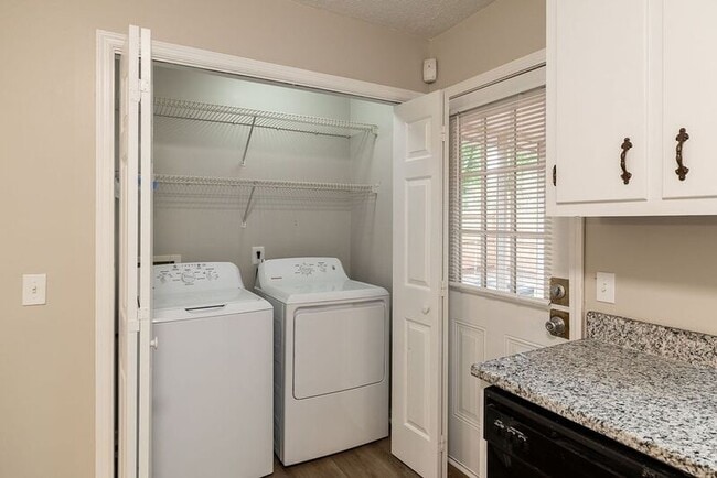 Photo - 112 Upland Ct