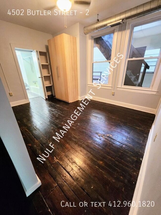 Photo - 4502 Butler St Unit 2
