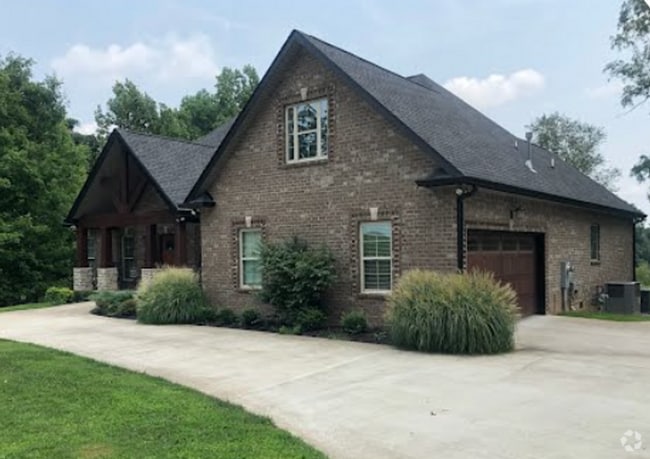 Building Photo - Fully Furnished, Short Term Rental, 1 Mont...