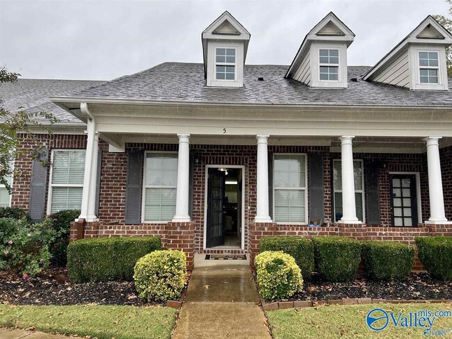 Building Photo - 5 Atherton Cir SW