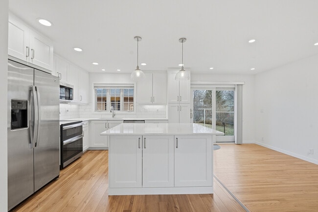 Photo - 3505 Martin Dr