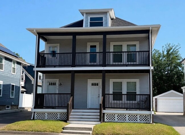 Building Photo - 763 Silver St Unit 763 silver st