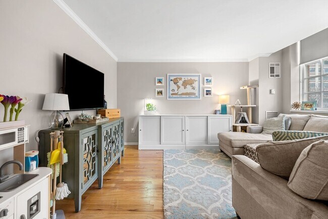 Photo - 106 13th St Unit 311