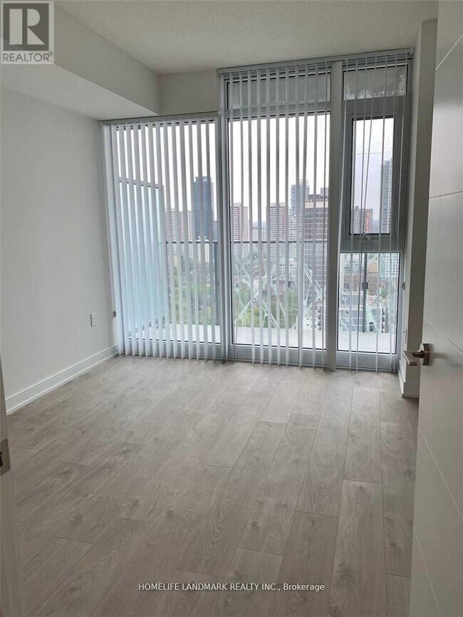 Photo - 50 Wellesley St E Unit 2808