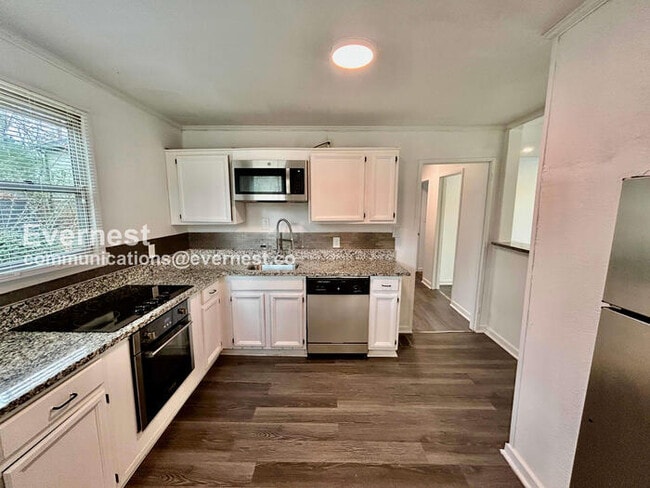 Photo - 1738 Duke Rd