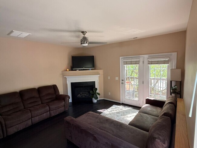 Photo - Available June 1st - 2 Bed, 2.5 Ba End-Unit Townhouse