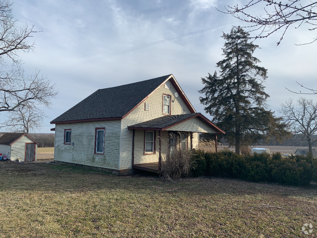 Building Photo - 2233 Ohio Terrace Rental