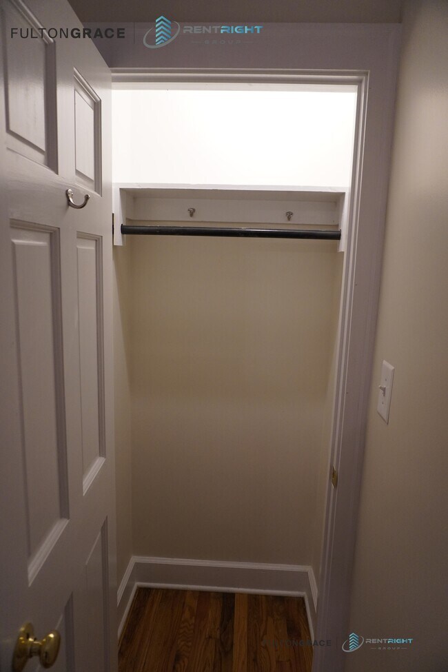 Photo - 2063 W Lawrence Ave Unit 206