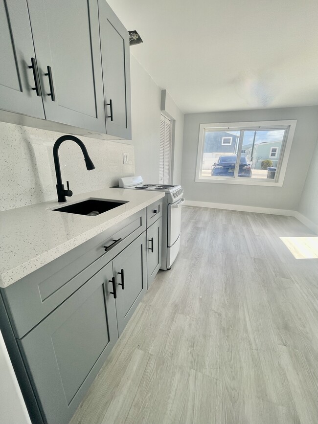 Photo - 134 Burgundy Dr Apartment Unit 1