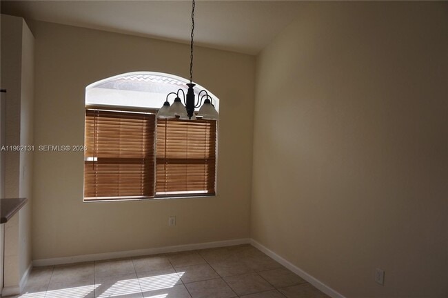 Photo - 3964 NE 11th Dr