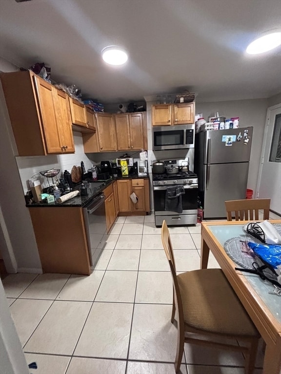 Building Photo - 59 Division St Unit 3