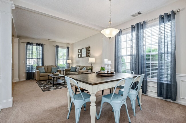 Photo - 206 Persimmon Tr Unit ID1234822P