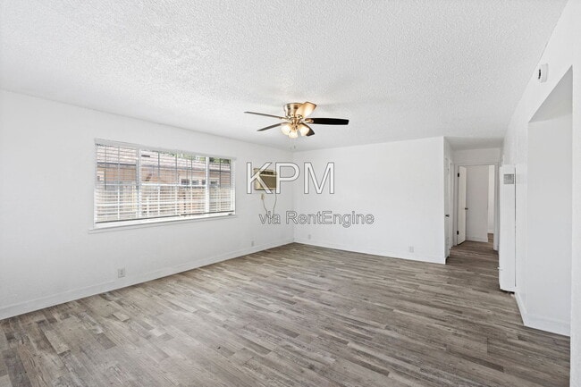 Photo - 527 N Lillian Ave