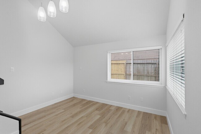 Photo - 3602 Storm Creek Dr