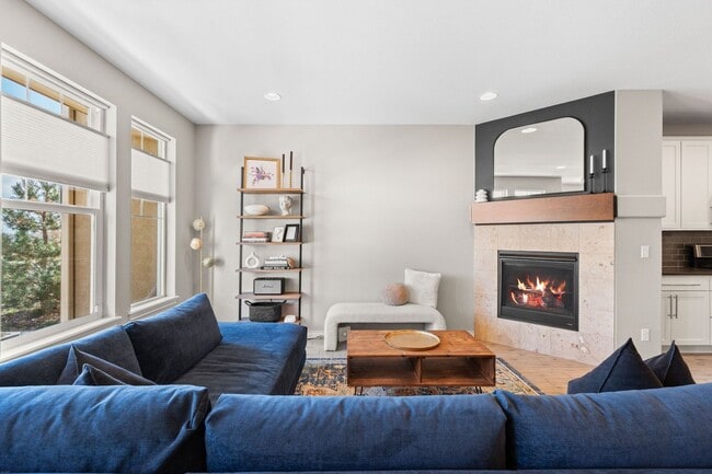 Photo - Modern Comfort Meets Mountain Convenience in This Littleton Home!!