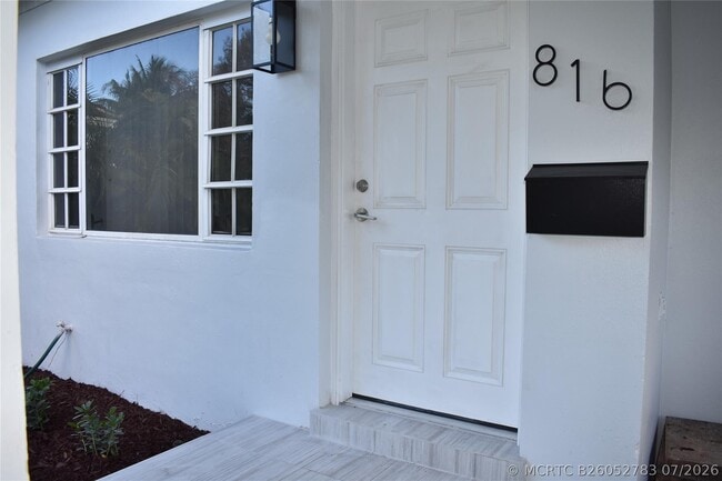 Photo - 816 SE 6th Ct