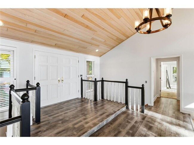 Photo - 2648 Casco Point Rd