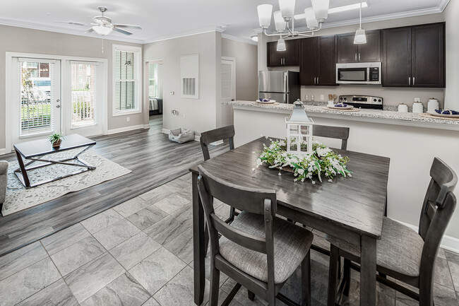 Building Photo - Seasons at Bennetts Creek Rental