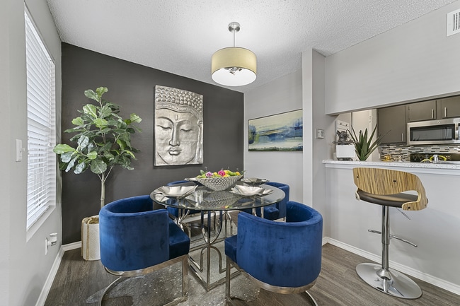 Photo - Westwind Apartments