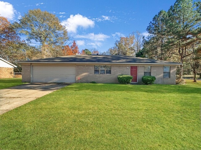 2123 18th Avenue E Tuscaloosa, AL 35404 - 2123 18th Avenue E Tuscaloosa, AL 35404 House