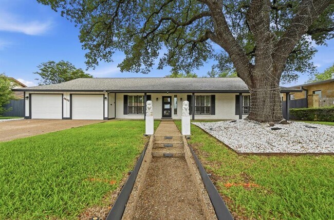 Photo - 4805 Greystone Dr