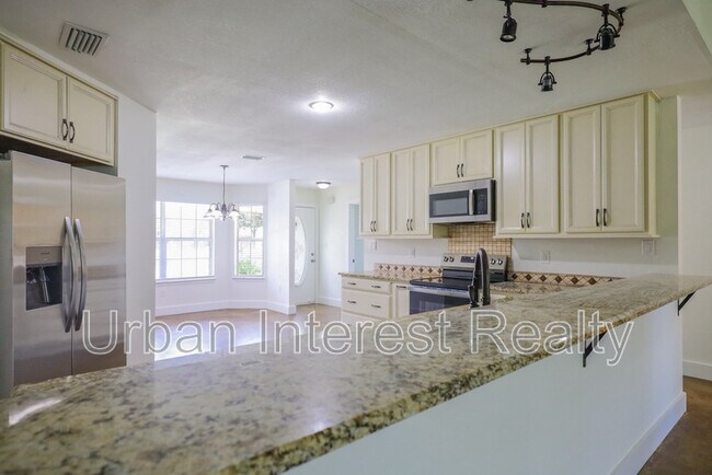 Photo - 4658 Sunsail Cir
