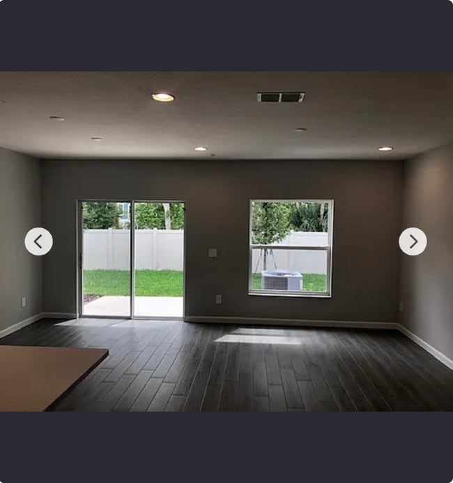 Photo - 327 Cape Honeysuckle Pl