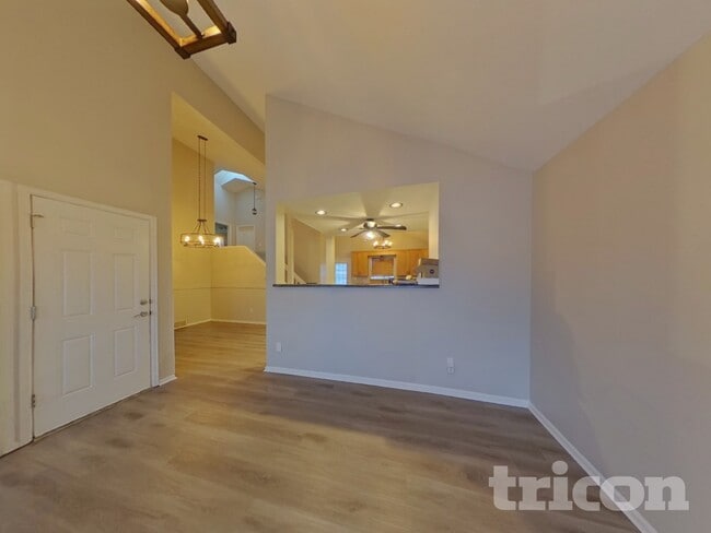 Photo - 3469 Hunterwood Dr