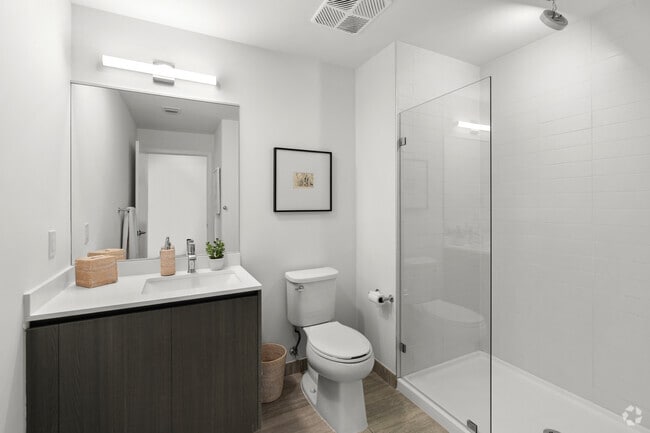 Studio - 464SF - Bathroom