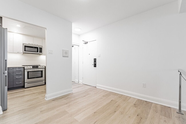 Photo - 191 Sherbourne St